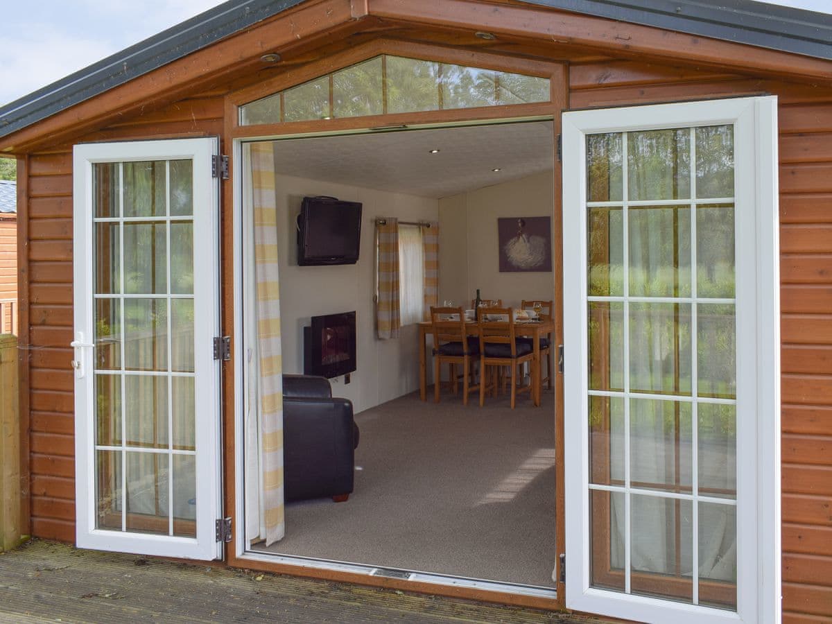 Bridge End Lodge - Holiday Lodge in Central Scotland - Image 3