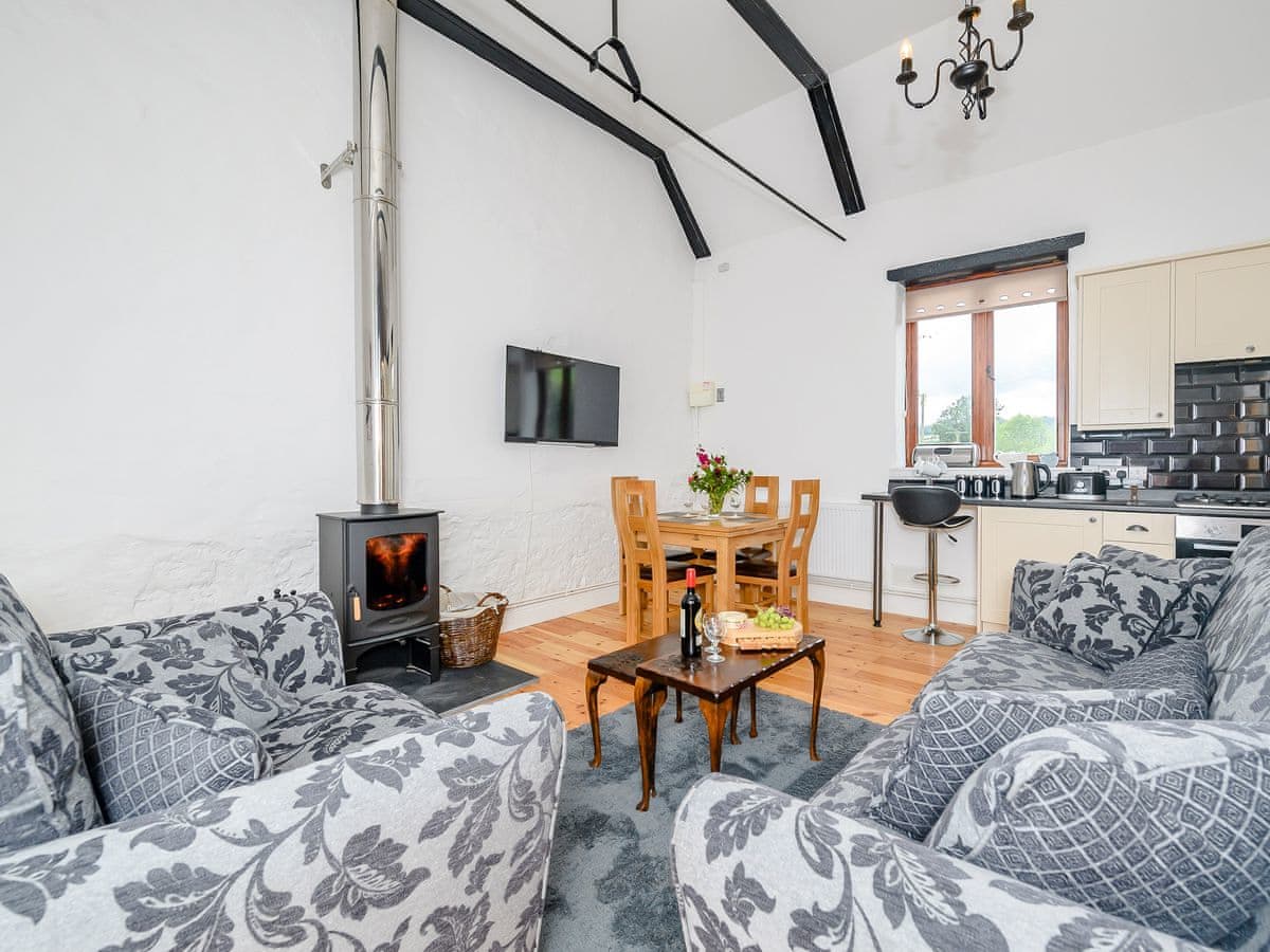 Bishpool Farm Cottages - The Granary