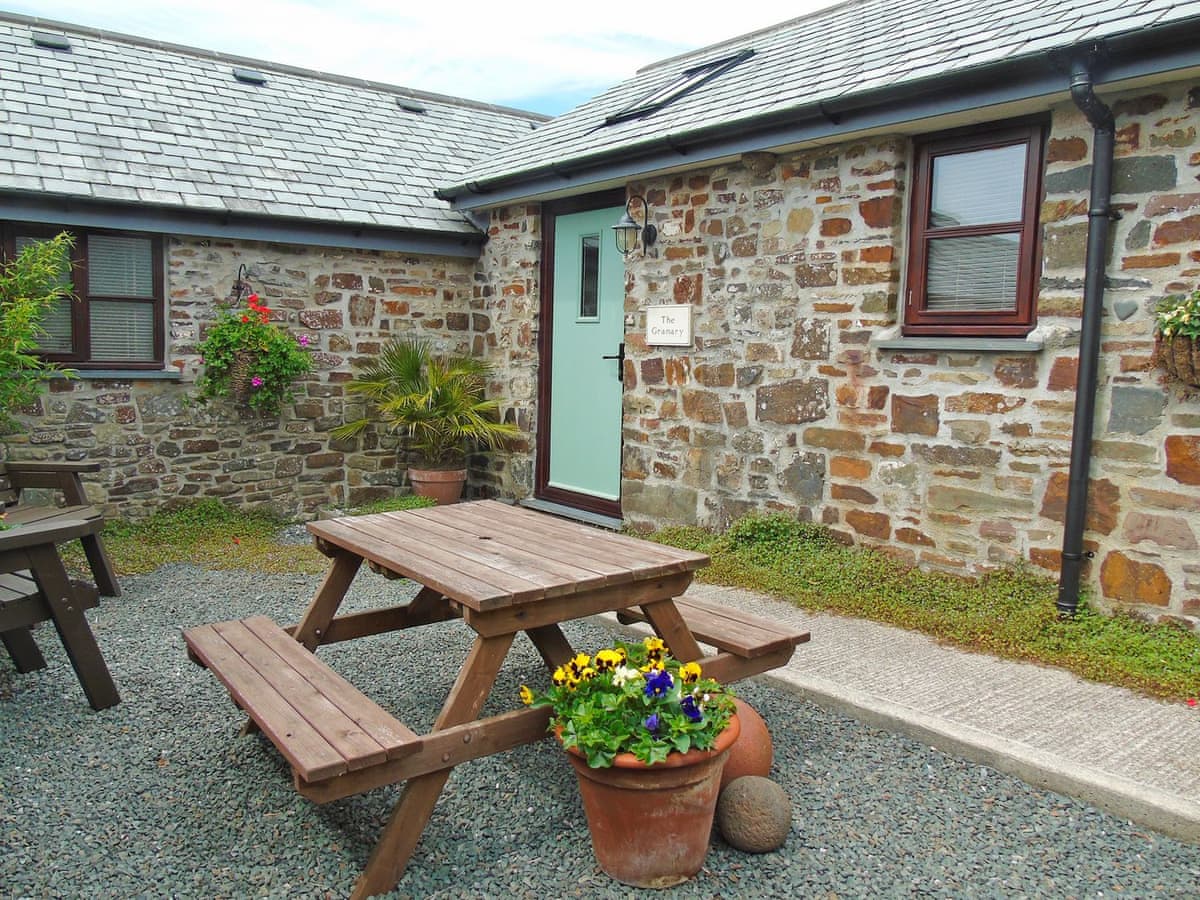 Edistone Farm The Granary Ref 30930 In Hartland Near Bideford