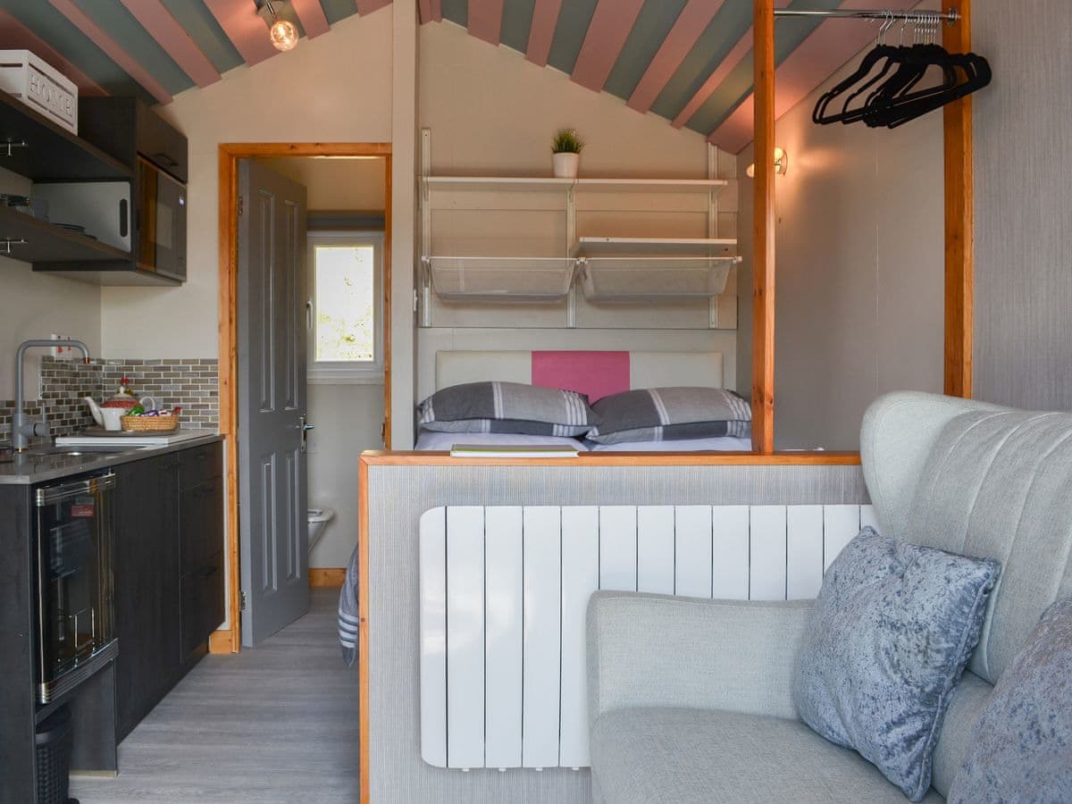 Doddick Farm Cottages - The Rocking Lodge - Holiday lodge in North West England - Image 2