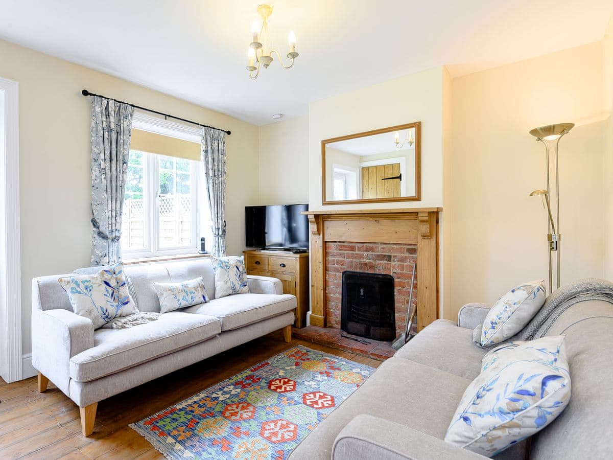 Hall Lane Cottages Sea Holly Cottage Ref Uk11931 In Thornham