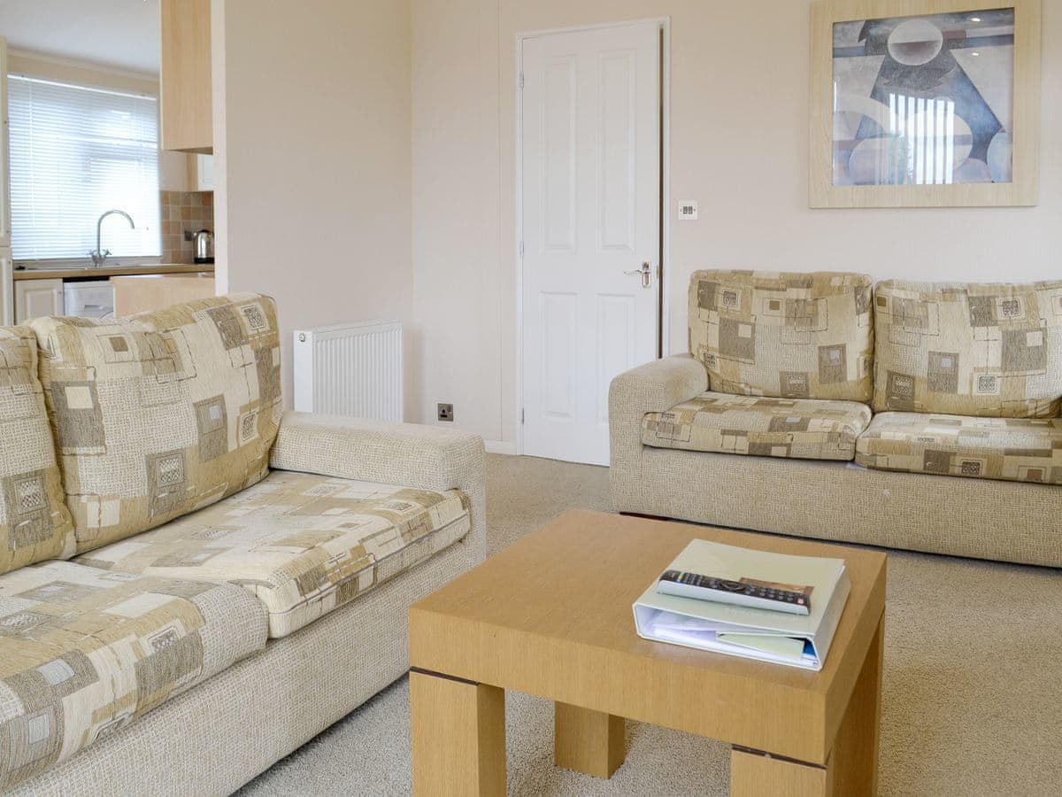 Heron Lodge - Holiday lodge in East Anglia - Image 3