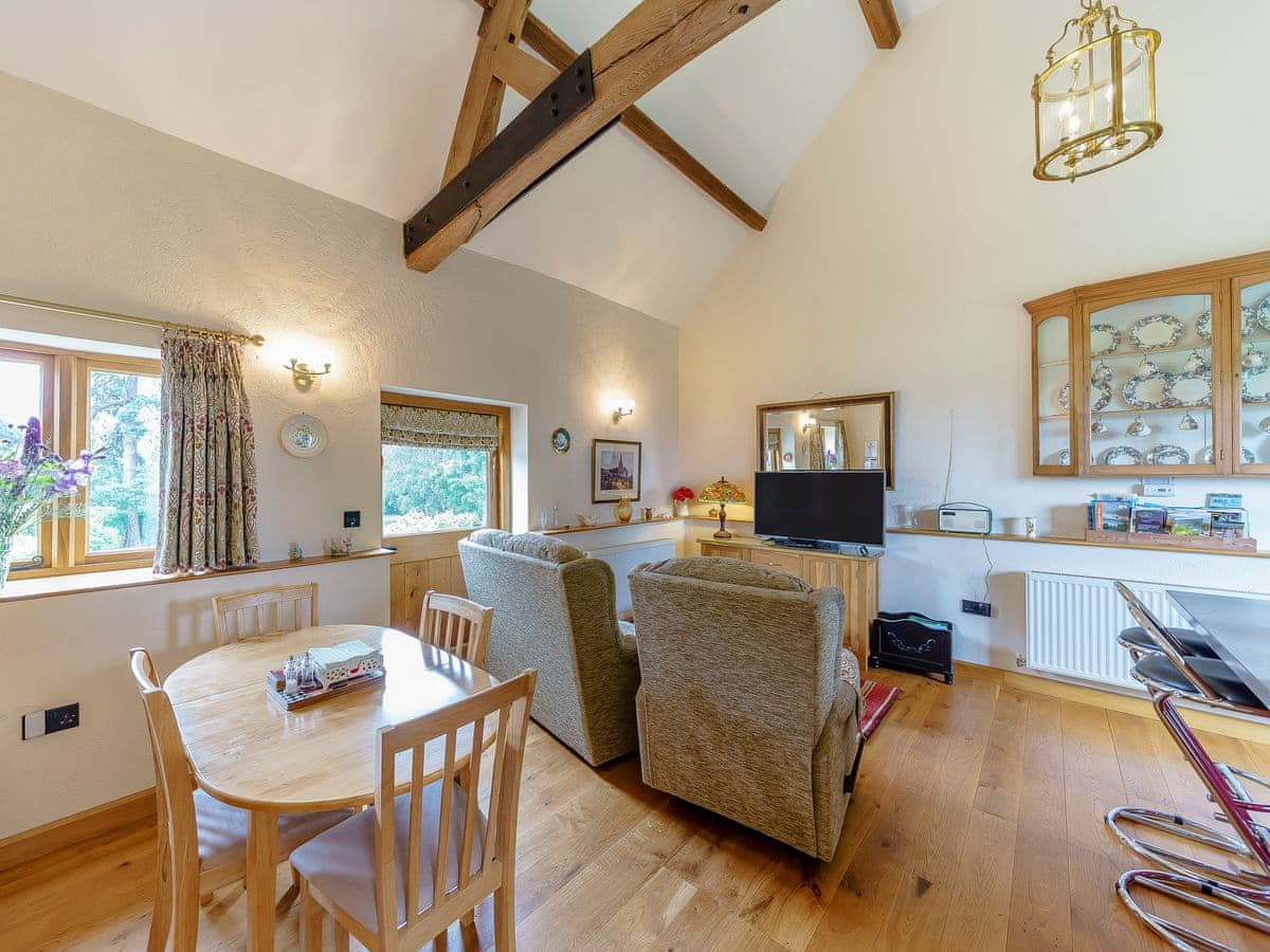 Church House Farm Holiday Cottages The Granary Ref Uk12219 In