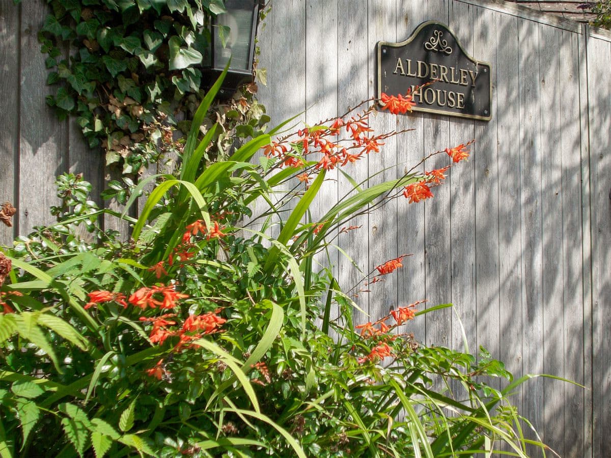 Alderley House