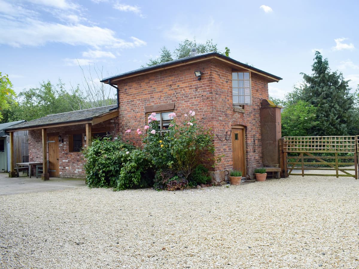 Pepperpot Lodge - Holiday Lodge in Central England - Image 1