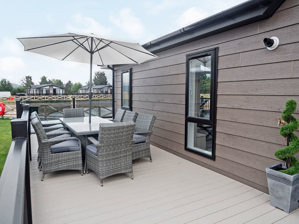 Roseberry View Lodge Retreat - Newport Bridge Lodge - Holiday lodge in Yorkshire - Image 1