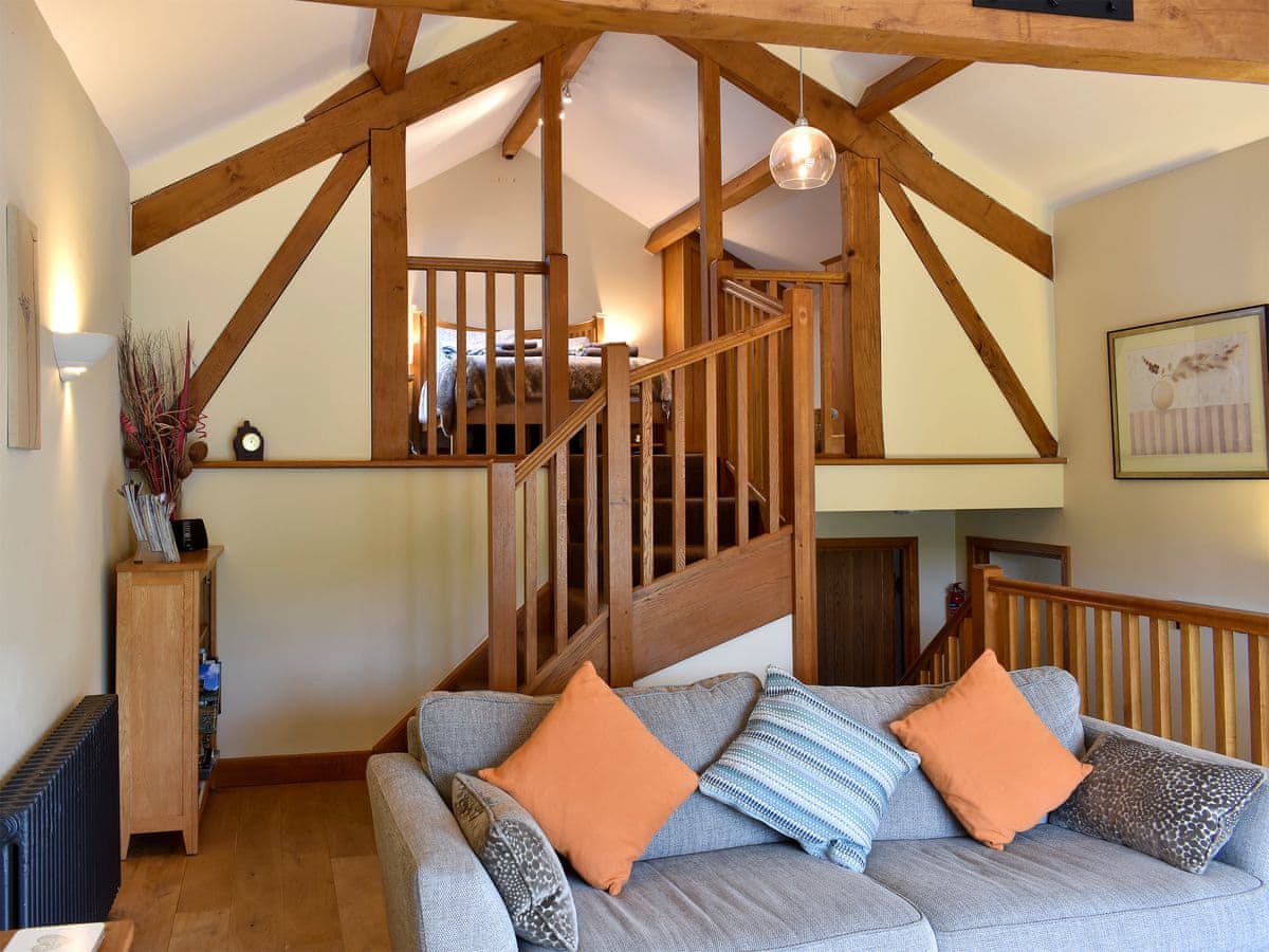 Hilltoft Barn