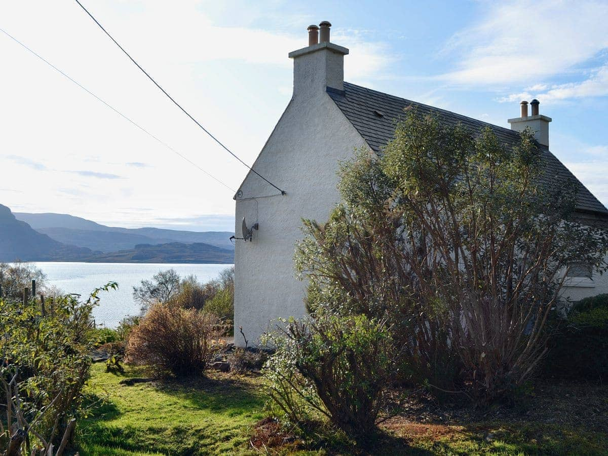 Sunnybank Cottage Ref Uk13159 In Inveralligin Near Torridon