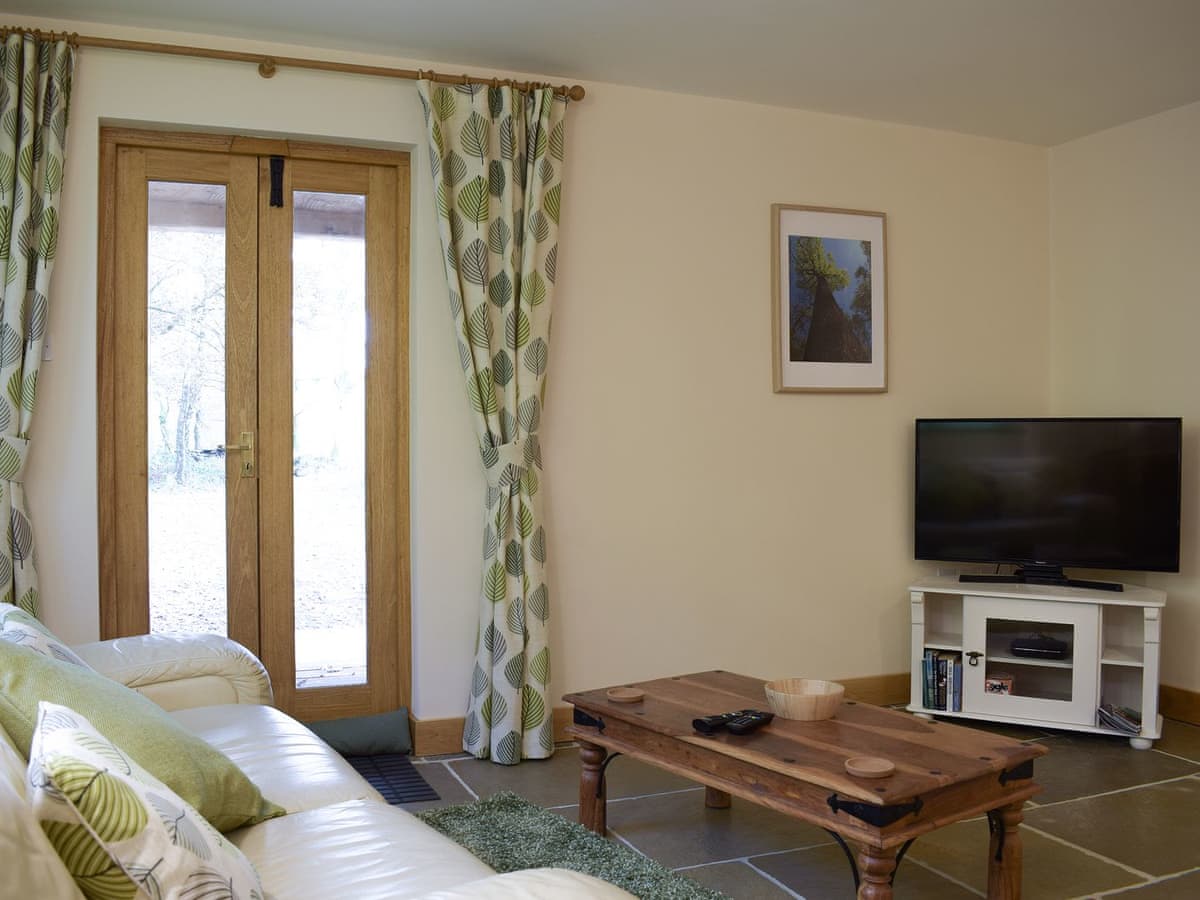 Greystones - Oak Lodge - Holiday lodge in Central England - Image 2