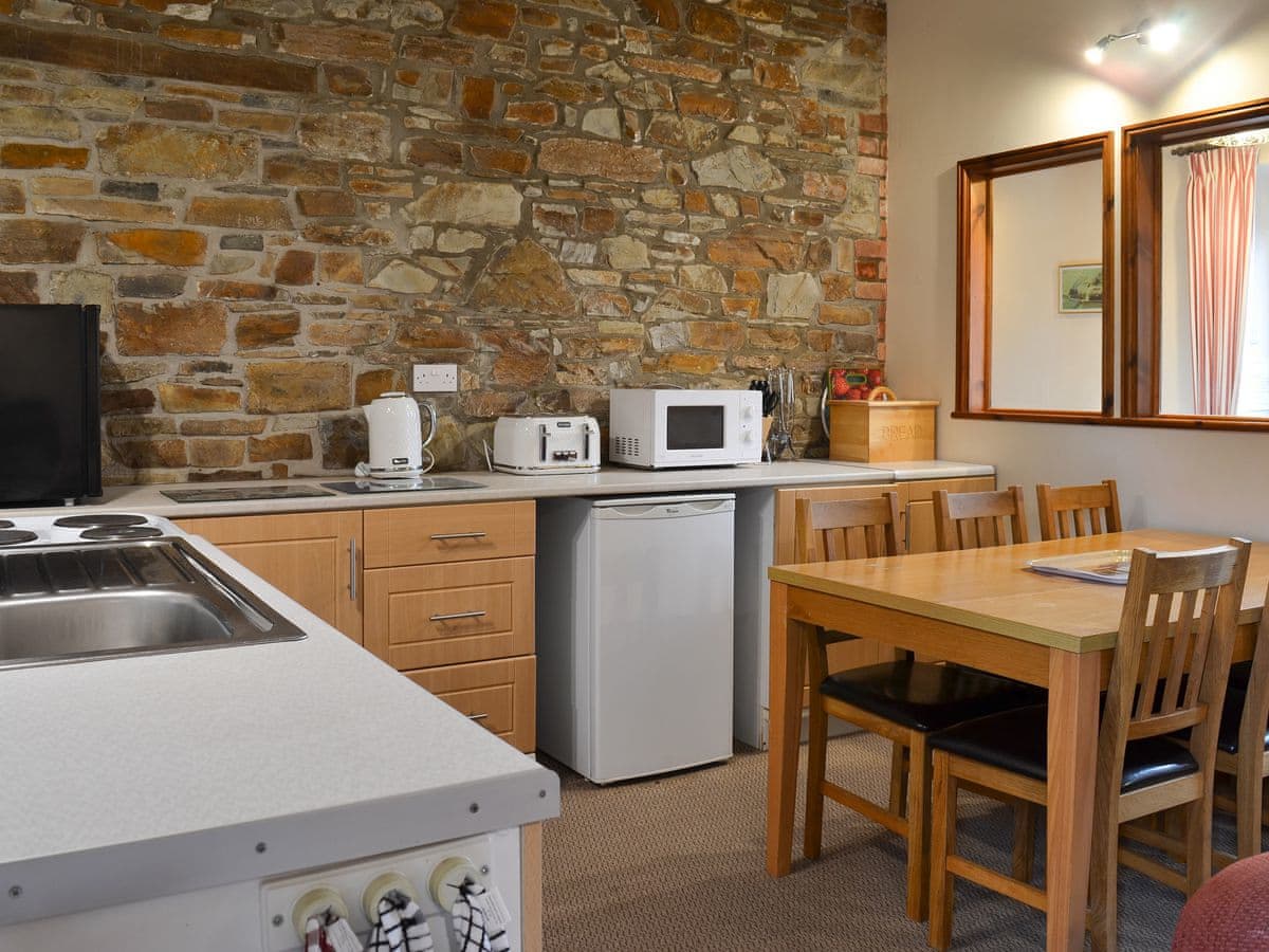 Stowford Lodge Holiday Cottages - Warren Cottage - Holiday lodge in South West England - Image 5