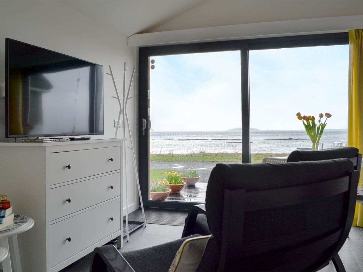 Number Five Isle View - The Isle View Nest holiday cottage near Kintail and Glen Shiel