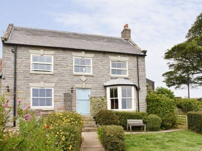 Newlands Farm Newlands Farm House Cottages In Scarborough