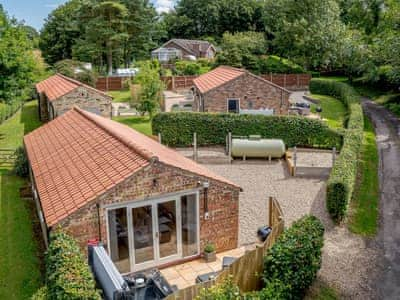 Bray Holiday Cottages The Chicken Coop Ref Uk11796 In Fulletby