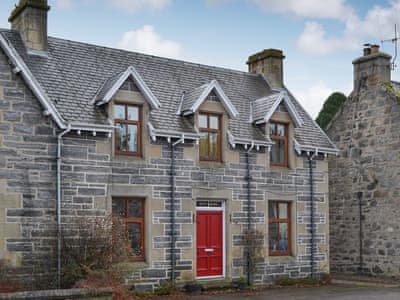 Ben Nevis Cottages In Aviemore And The Cairngorms Scottish Cottages