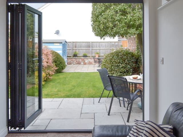 Honeycomb Cottage Ref 28922 In Shaldon Devon Cottages Com