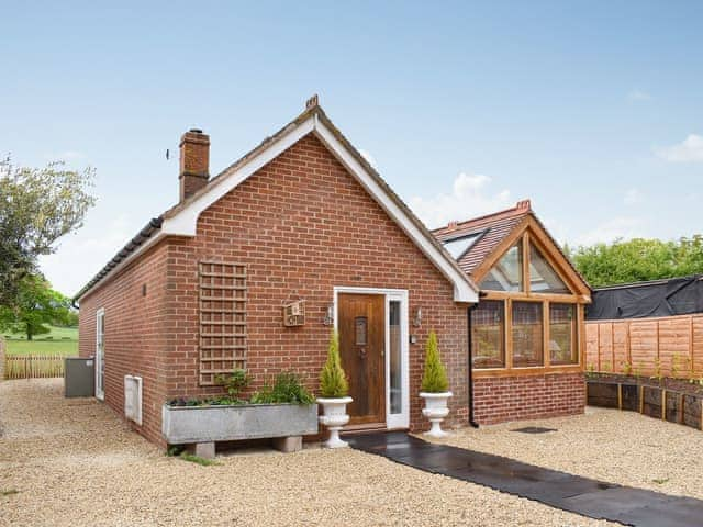 Old Pyke Cottages Bee Keeper Cottage Ref Ukc3422 In Staunton