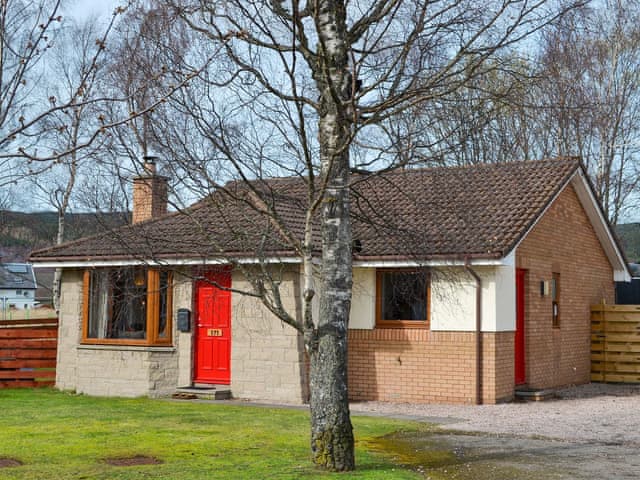 Holly Lodge Ref Uk7028 In Aviemore Highland Cottages Com