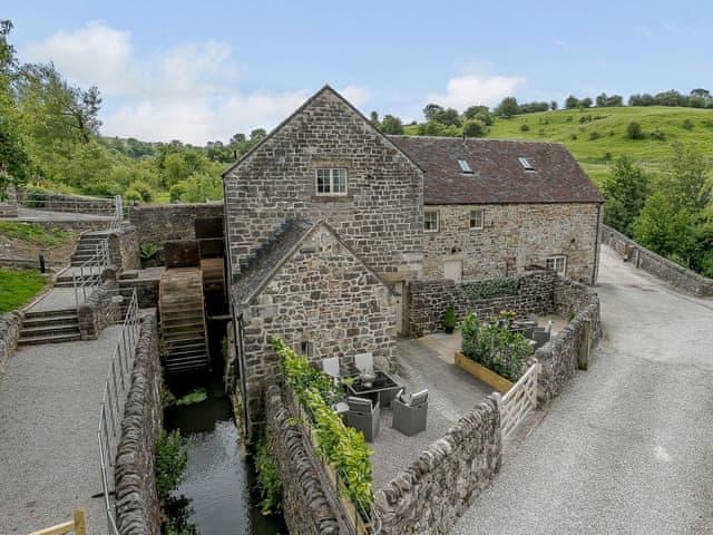 The Water Mill Ref Ukc4031 In Bradbourne Near Ashbourne