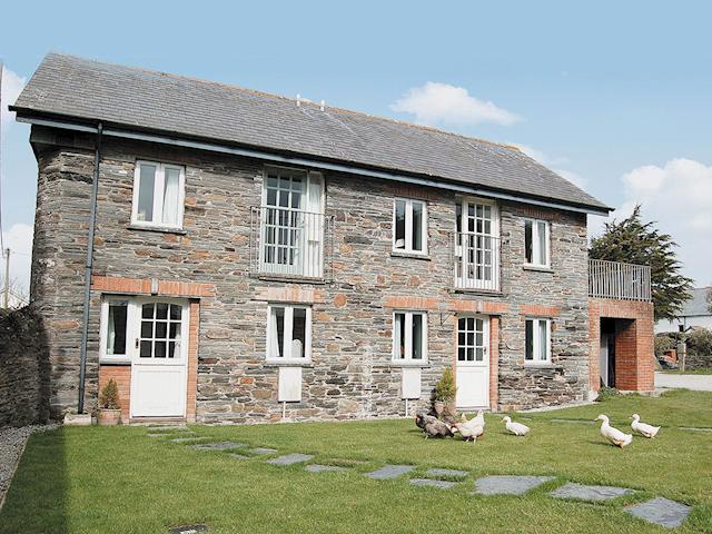 Trewetha Farm Stable Cottage Ref 2737 In Port Isaac Cornwall