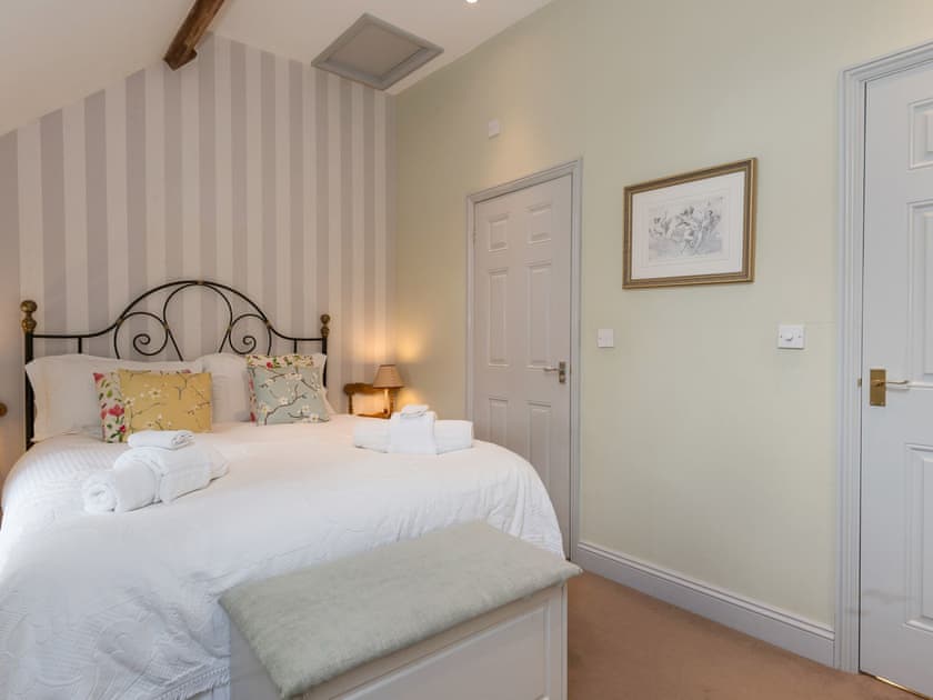 Double bedroom | No. 2 Meynell Mews - Meynell Mews, Breedon on the Hill