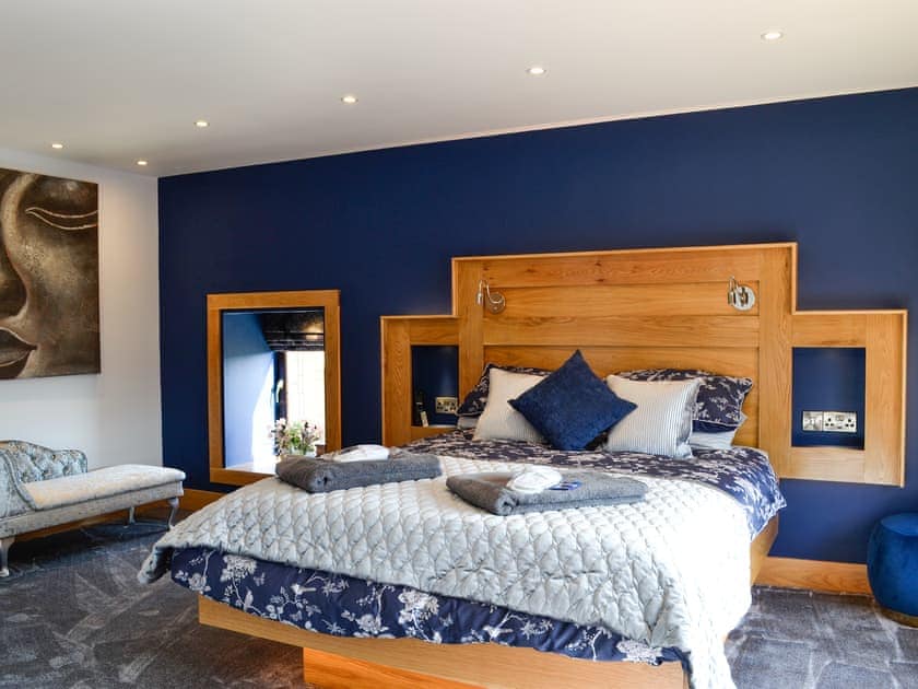 Double bedroom | Hillend Stables - Hillend, Dalry, near Skelmorlie