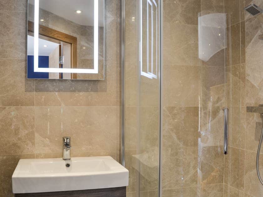 Shower room | Hillend Stables - Hillend, Dalry, near Skelmorlie