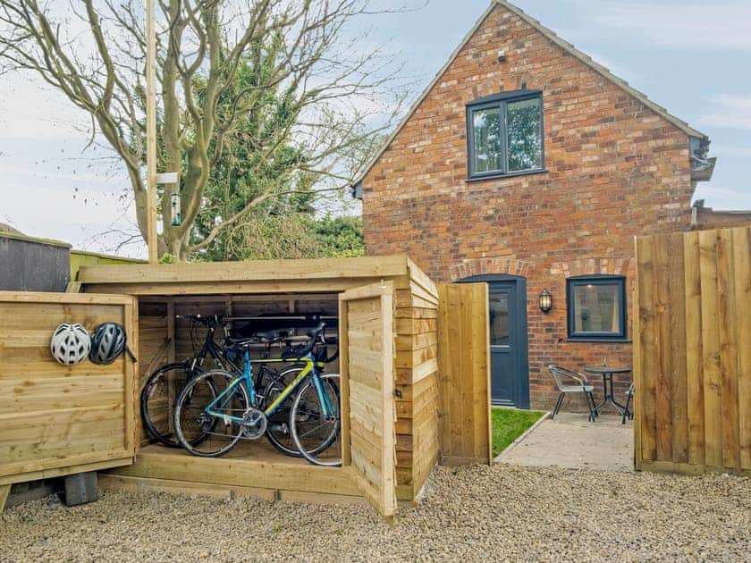 Lovely barn conversion | Coley Cottage, Wainfleet, near Skegness