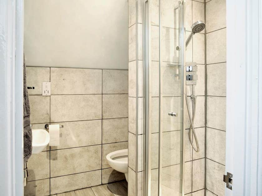 Shower room | Coley Cottage, Wainfleet, near Skegness
