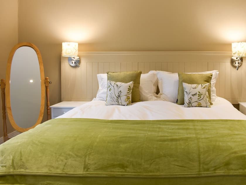 Comfortable double bedroom | Burton House - Reeth Holiday Cottages, Reeth, near Richmond