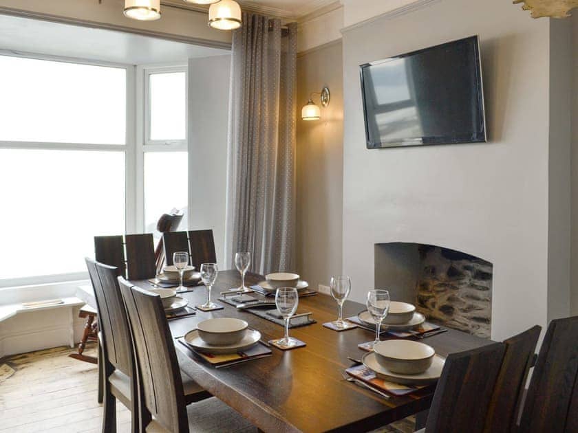 Spacious dining area | Brig-y-Don - Brig-y-Don, Llanaber, near Barmouth