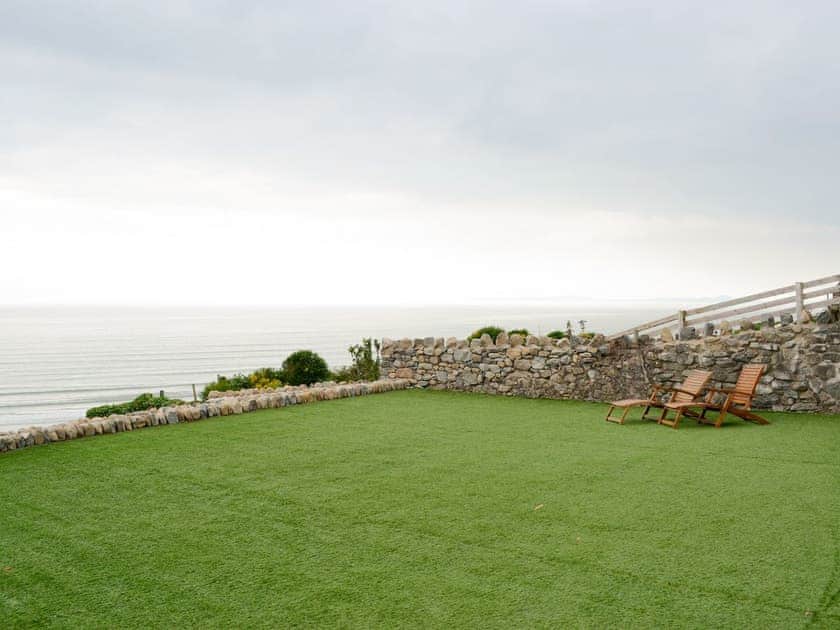 Spacious garden area | Brig-y-Don - Brig-y-Don, Llanaber, near Barmouth