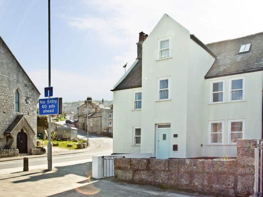 Large holiday home | Elizabethan House, Portland