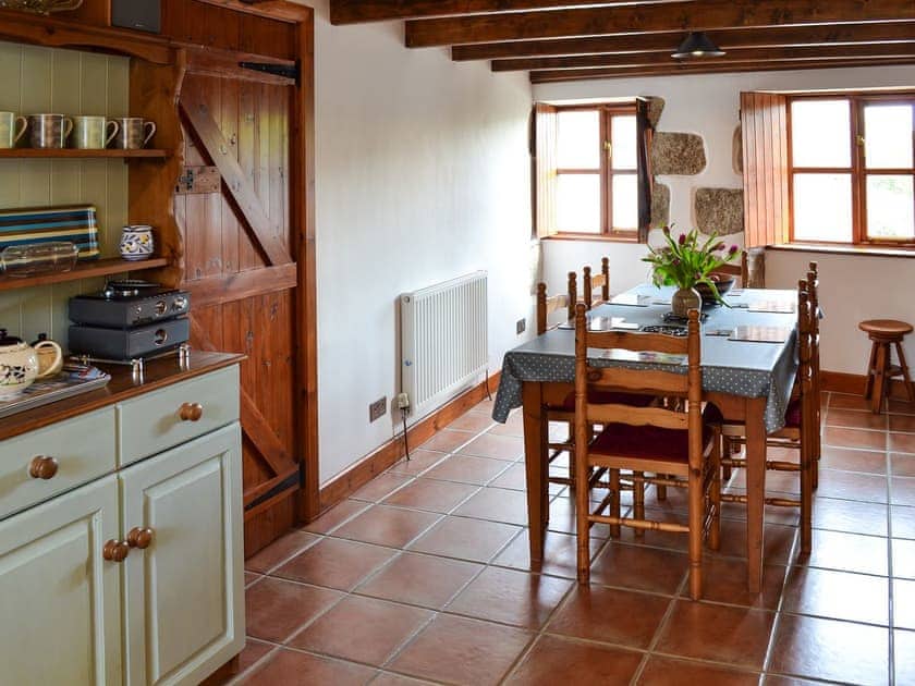 Kitchen with dining area | Bruce’s Cottage, Whitecross, near Marazion