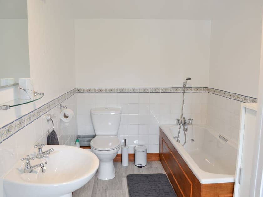 Bathroom with separate shower | Bruce’s Cottage, Whitecross, near Marazion