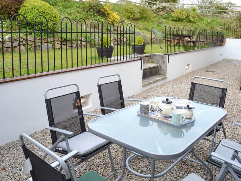 Sitting out area | Bruce’s Cottage, Whitecross, near Marazion