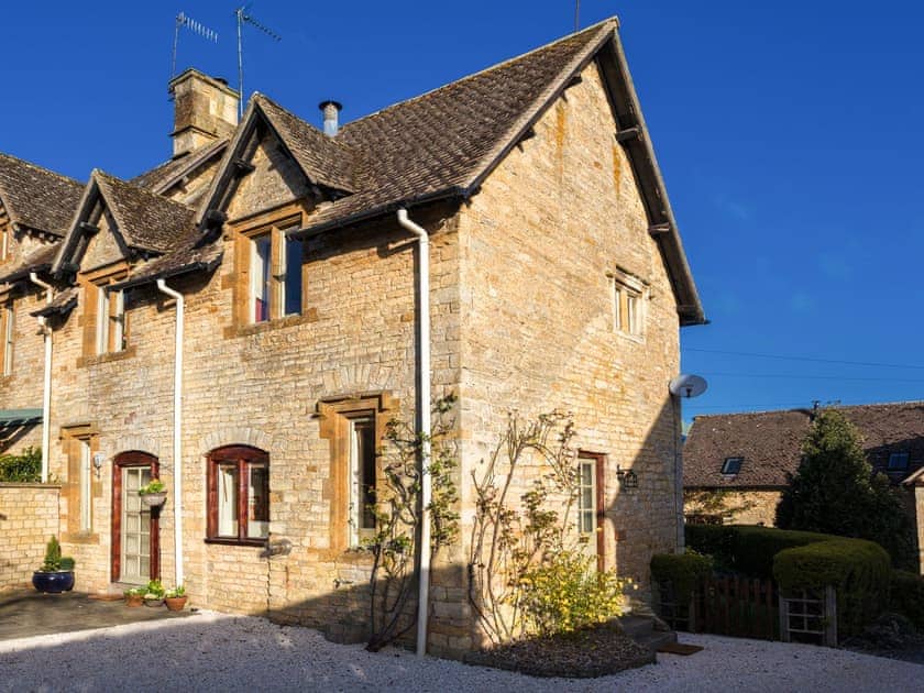 Delightful holiday home | Ashby Cottage, Long Compton, near Chipping Norton