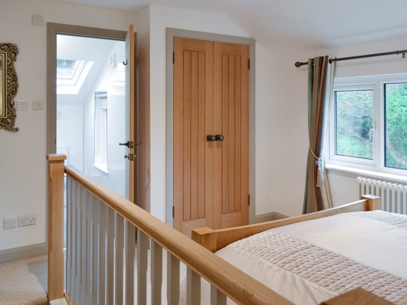 Comfortable en-suite double bedroom | The Nest, Lelant Downs, near St Ives
