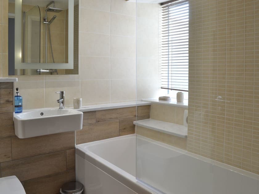 Bathroom | Beachcomber Cottage, Marazion