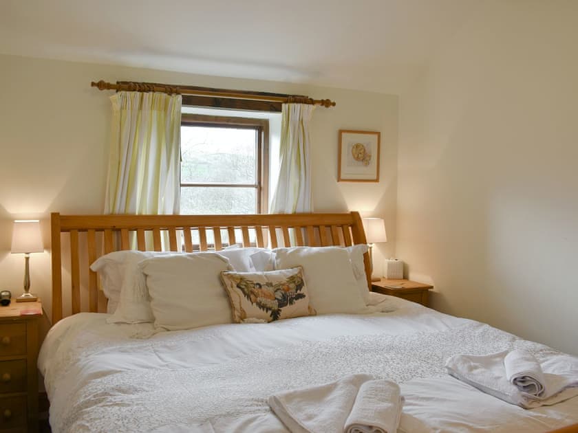 Light and airy double bedroom | Westburn Cottage, Newbiggin-in-Bishopdale, near Leyburn