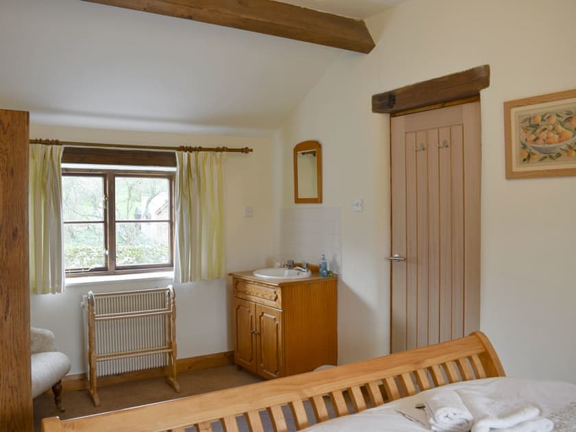 Light and airy double bedroom | Westburn Cottage, Newbiggin-in-Bishopdale, near Leyburn