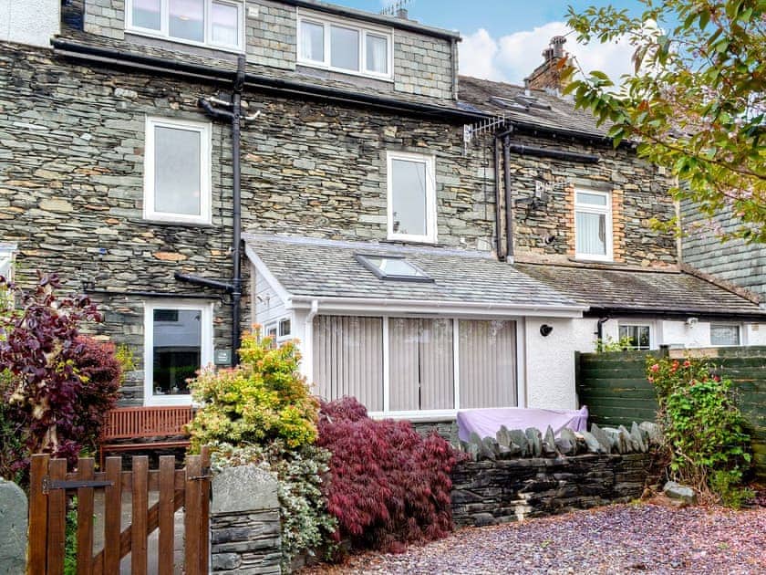 Traditional slate-built terraced house in the heart of Keswick | Whiskey Cottage, Keswick