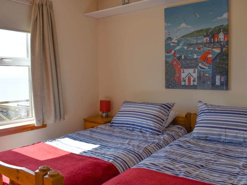 Comfy twin bedroom | Seashore Retreat, Johnshaven, near Montrose