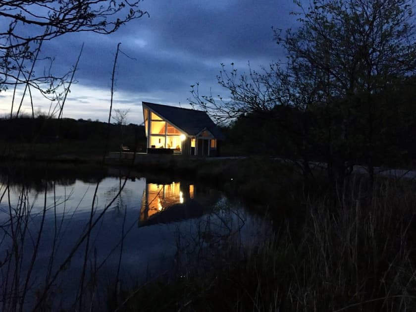 Stunning timber lodge | Heron Lodge, Five Roads, near Llanelli