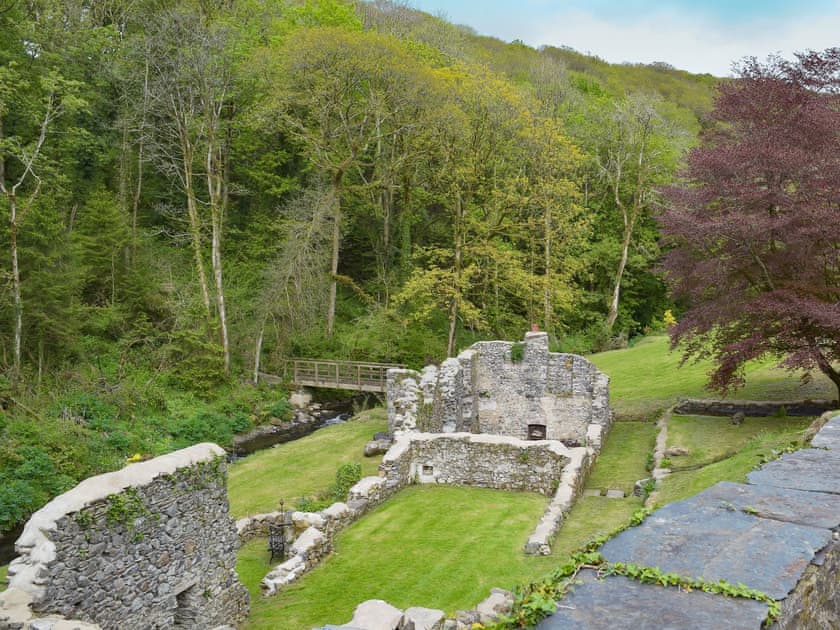 Ruins of the former mill | Tucking Cottage, Treffgarne, near Haverfordwest