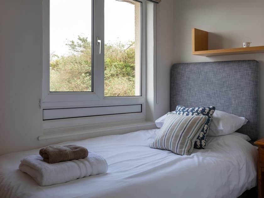 Cosy single bedroom | Bonaventure Close 3, Salcombe