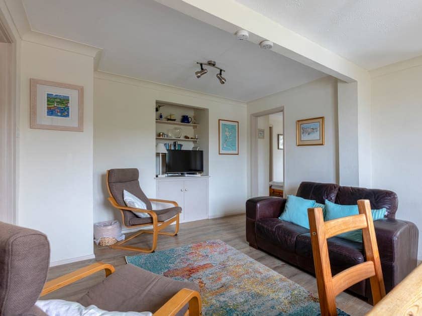 Living room/dining room | Estuary House, Flat 3, Salcombe