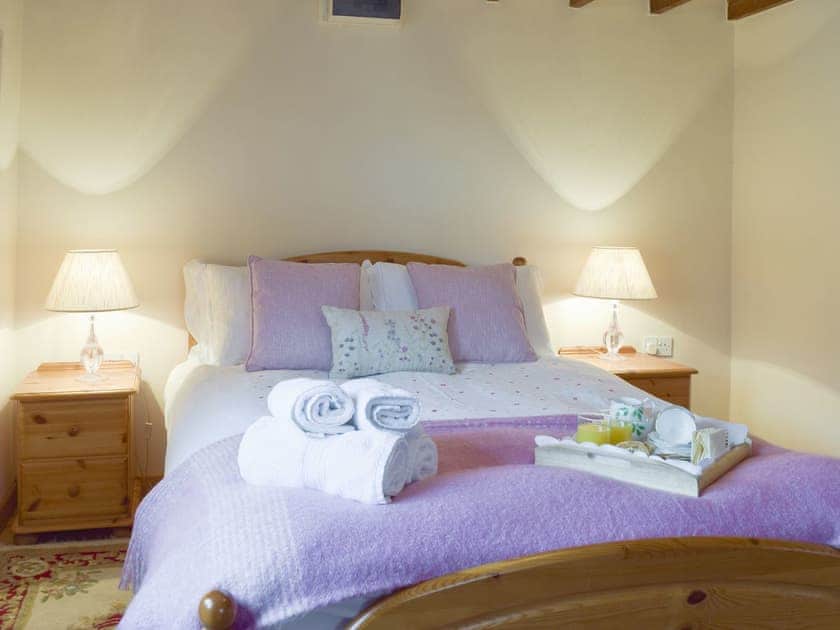 Comfortable double bedroom | Hayloft Cottage - Croft Farm Cottages, Ludchurch, near Narberth