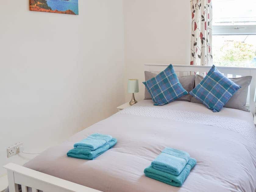 Double bedroom | Cobi’s Cape Cottage, St. Just