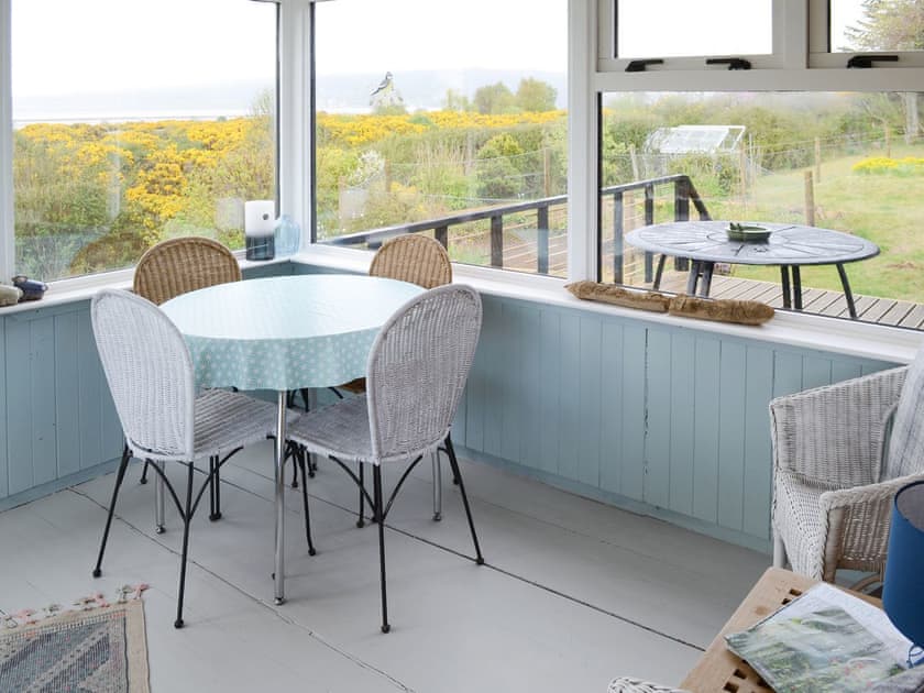 Light and airy sunroom | Wester Lonemore, Lonemore, near Dornoch