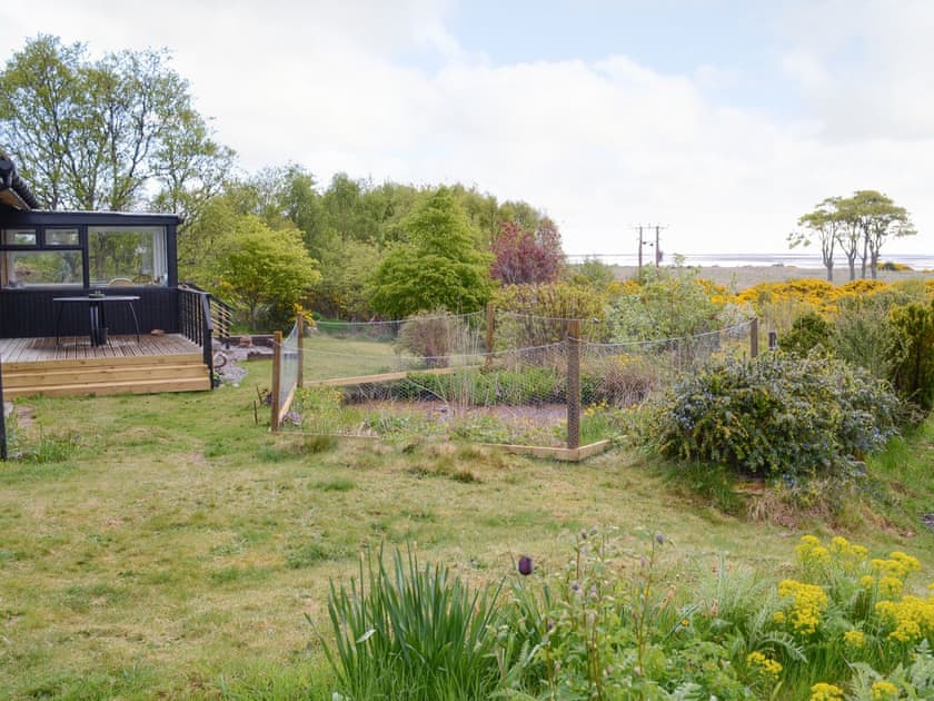 Mature garden with unspoilt views | Wester Lonemore, Lonemore, near Dornoch